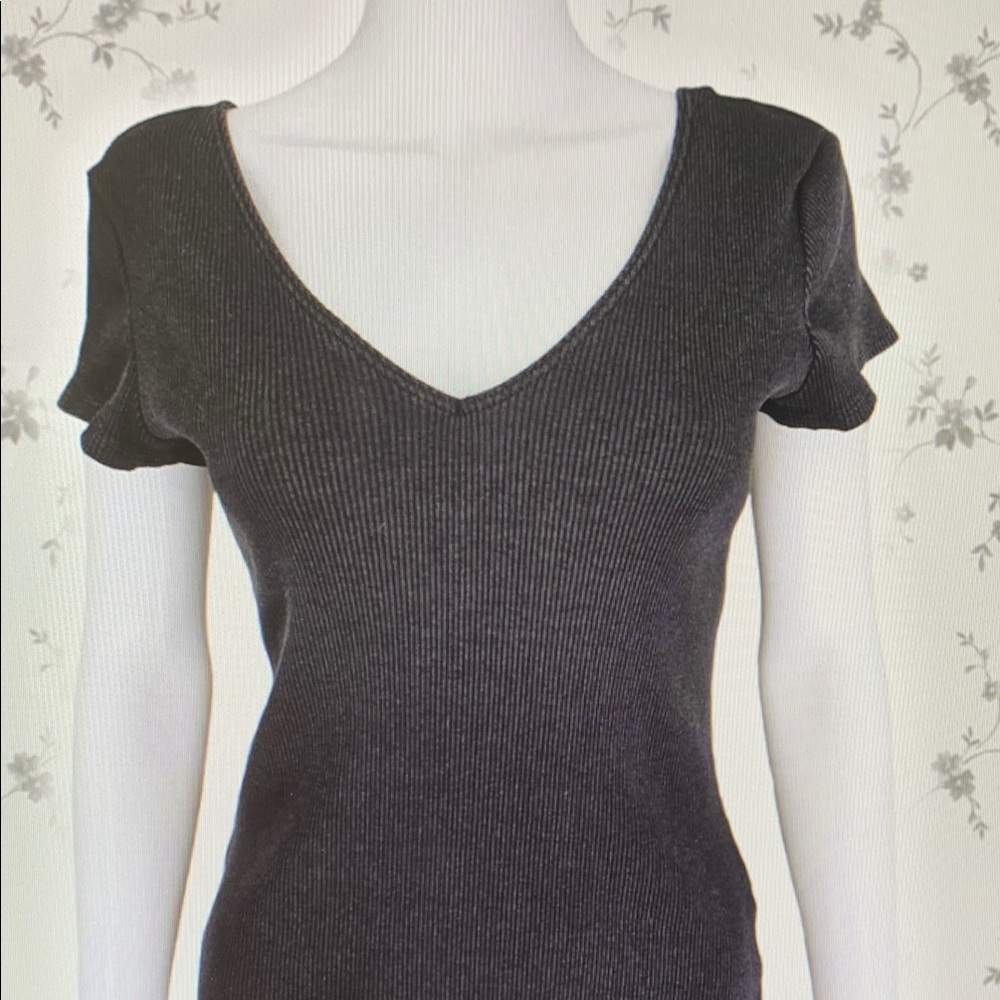 Elegant Black V-Neck Women's Top